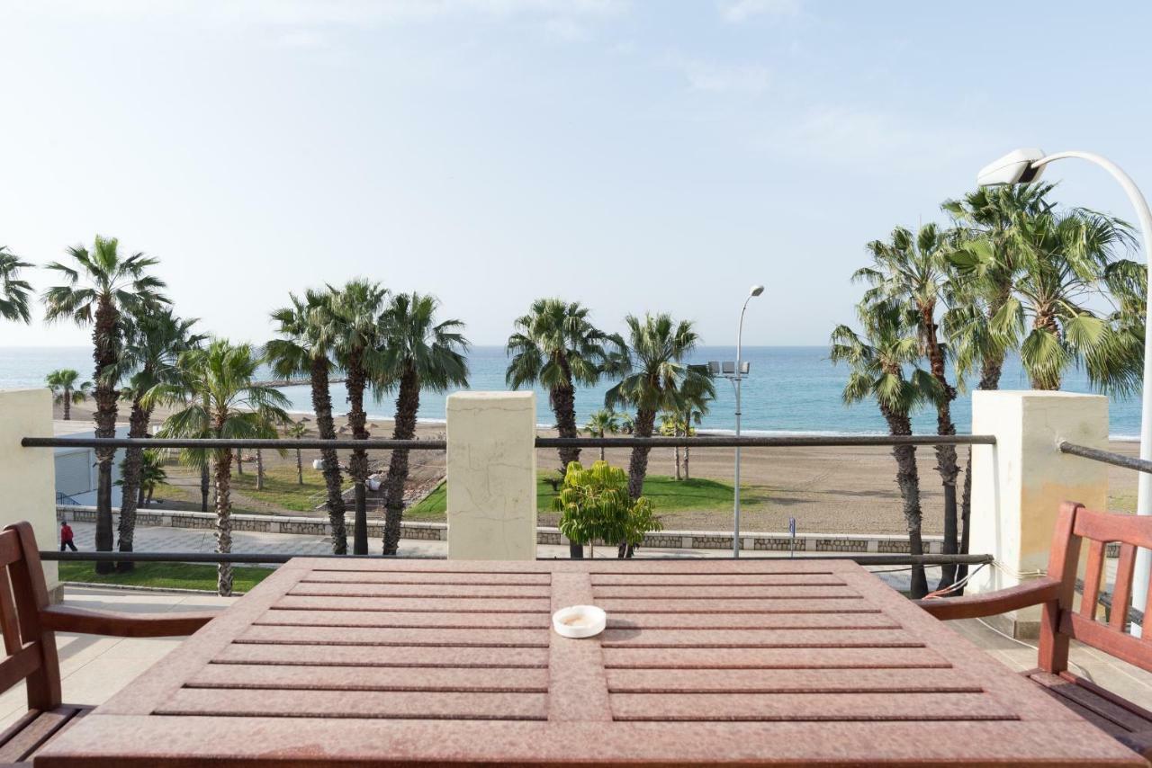 Loft Con Gran Terraza En Primera Linea De Playa مالقة المظهر الخارجي الصورة